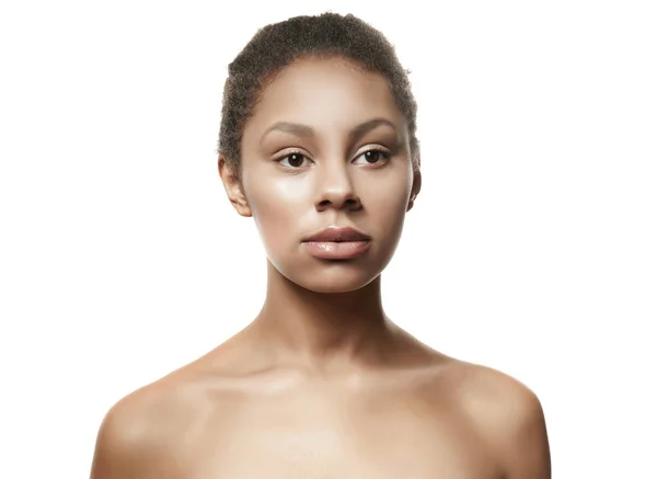 Piękna dziewczyna afro-amerykańskich — Zdjęcie stockowe