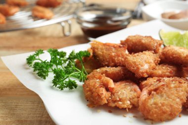 Lezzetli Hindistan cevizi karides