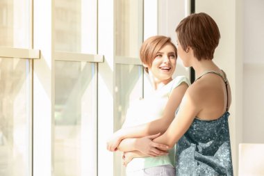 Genç lezbiyen çift 