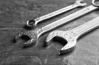 Birlikte anahtarları ve anahtar ıslak masada