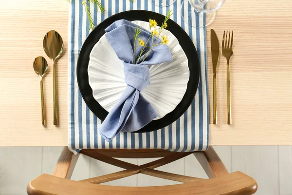 Table setting with napkin
