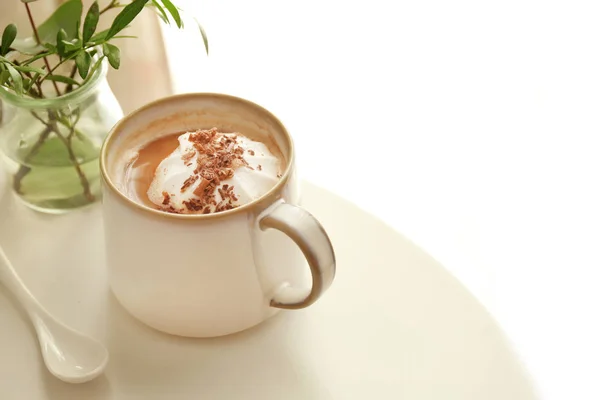 Cup of tasty cocoa drink — Stock Photo, Image