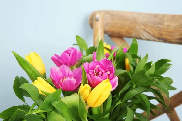 Букет з красивих тюльпанів — стокове фото