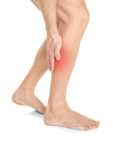 Homme souffrant de douleur à la jambe — Photo