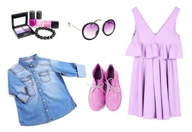 Lila kıyafetler ve aksesuarlar 