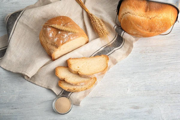 Chleb pieczony w Chleb-Maszynie — Zdjęcie stockowe