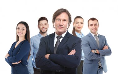 Beyaz arka planda iş adamları grubu