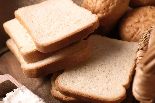 Смачні нарізаний хліб — стокове фото