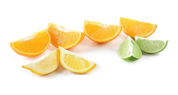 Skivor av läckra citrusfrukter — Stockfoto