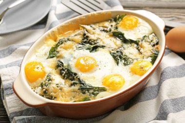 Yumurta Floransalı ile pişirme çanağı