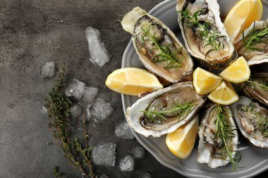 Lezzetli taze istiridye