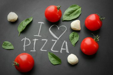 lezzetli Pizza malzemeleri 