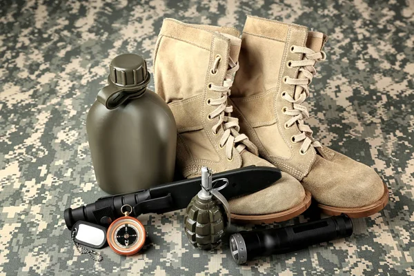 Conjunto de equipamento militar — Fotografia de Stock