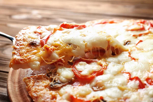 Tasty sliced homemade pizza, closeup — Stock Photo, Image