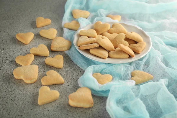 Herzförmige Butterkekse — Stockfoto