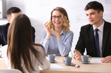 İnsan kaynakları mülakat kadın Komisyonu