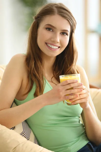 Woman drinking delicious smoothie — Stock Photo, Image