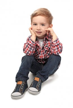 Şirin küçük çocuk.