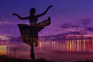 kadın silueti ve cityscape