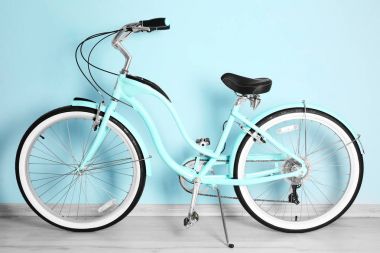 Modern iki tekerlekli bisiklet