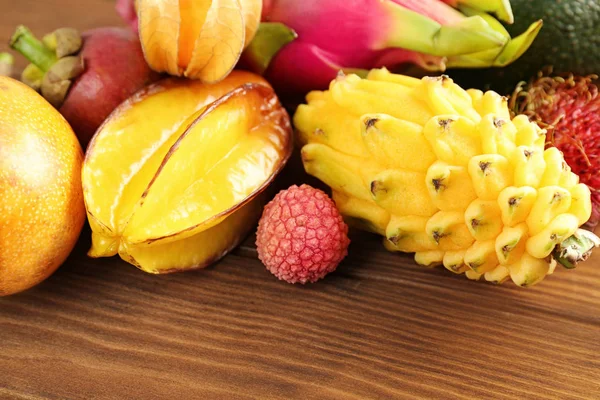 Frutos exóticos saborosos — Fotografia de Stock