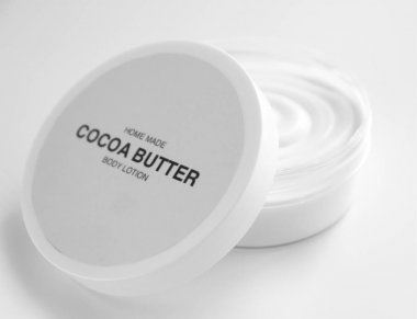 Kakao yağı losyon ile jar