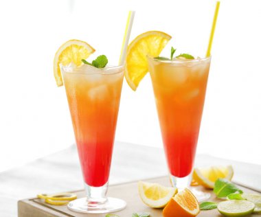 Tekila Gündoğumu kokteyli