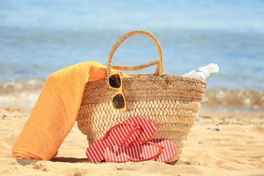 plaj çantası ve aksesuarları