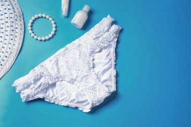 Bikini ve plaj aksesuarları