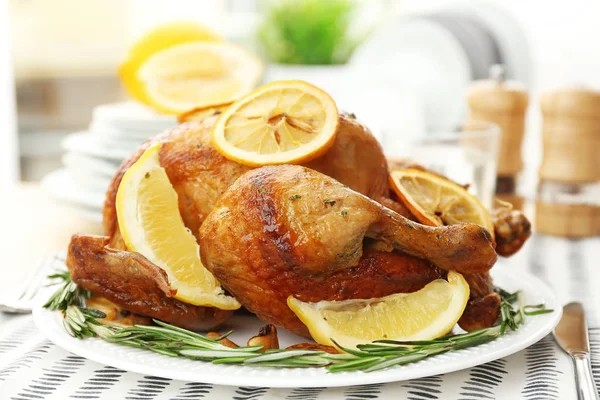 Pollo al forno fatto in casa — Foto Stock