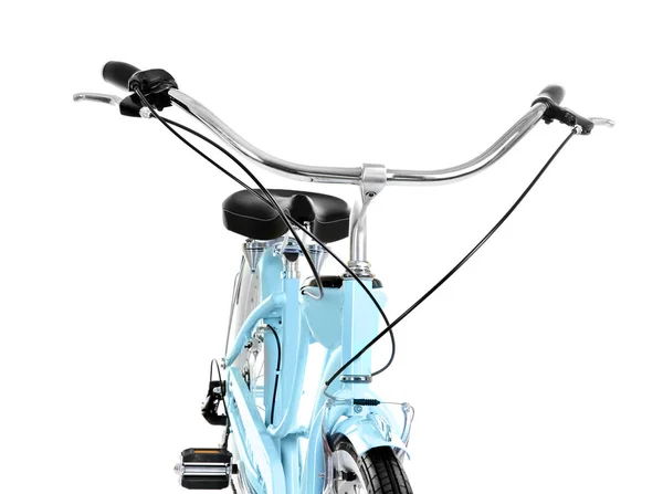现代两轮自行车在白色的背景下，特写 — 图库照片