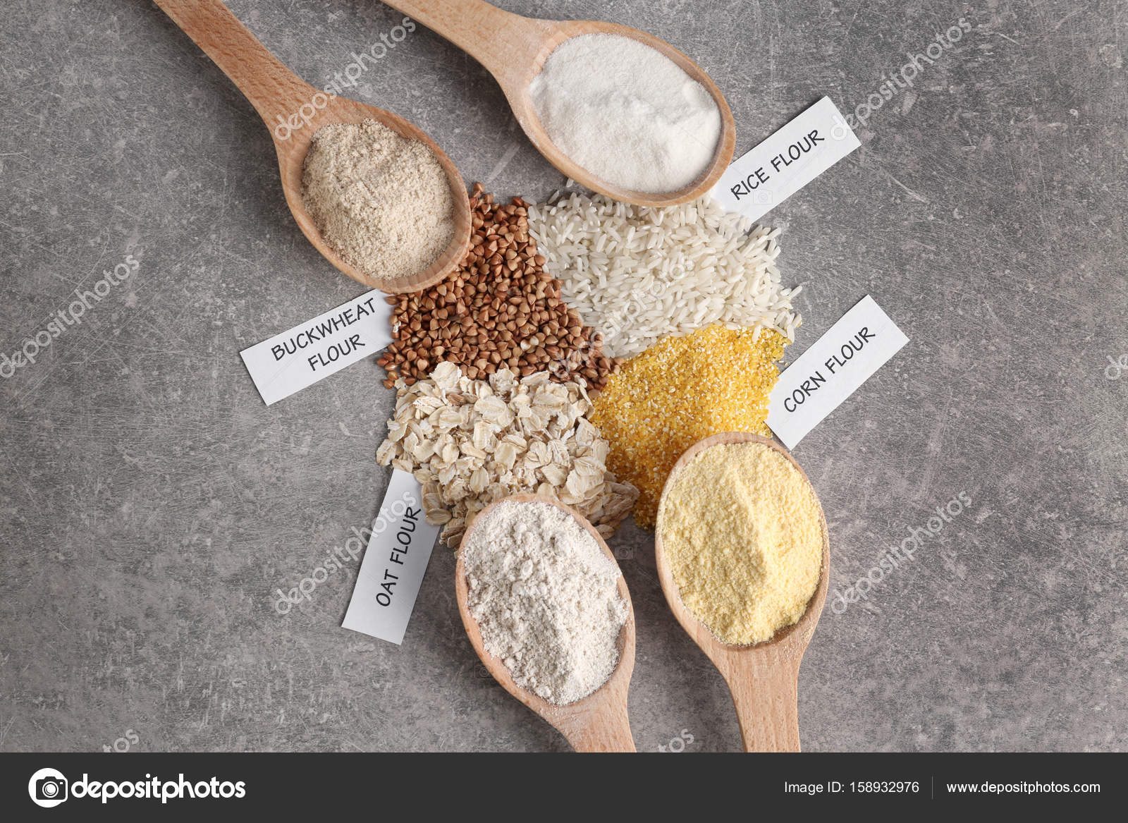 Different types of flour — Stock Photo © belchonock #158932976