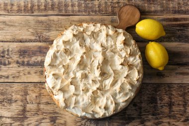 Lezzetli limon beze pasta