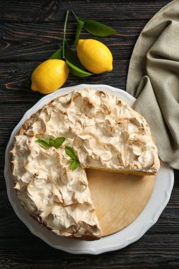 Lezzetli limon beze pasta