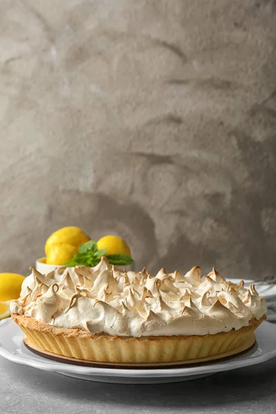 Smaczny lemon beza ciasto — Zdjęcie stockowe