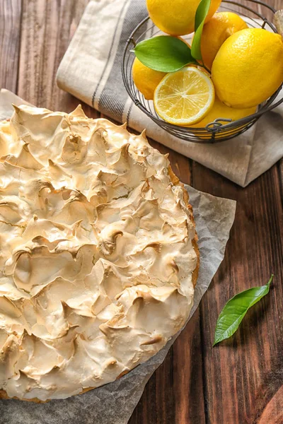 Lezzetli limon beze pasta