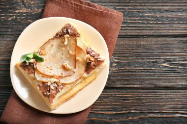 Lezzetli pasta plaka 