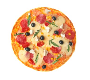 Taze pişmiş pizza. 