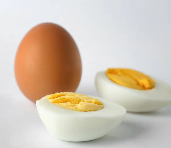 Hard boiled eggs — Stock Photo, Image