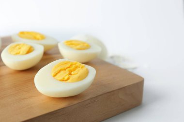 Katı pişmiş yumurta