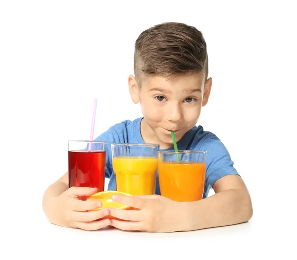 Söt liten pojke med juice — Stockfoto