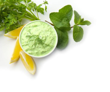 Lezzetli yoğurt sos