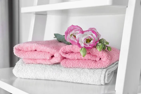 Stack of clean towels — Stock Photo, Image