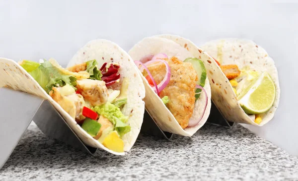 Deliciosos tacos de peixe — Fotografia de Stock