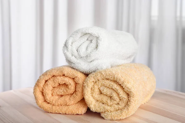 Schone opgerolde handdoeken — Stockfoto