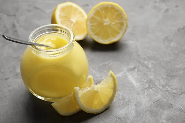 Deliciosa cuajada de limón —  Fotos de Stock