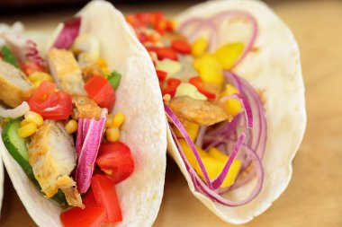 Lezzetli balık tacos