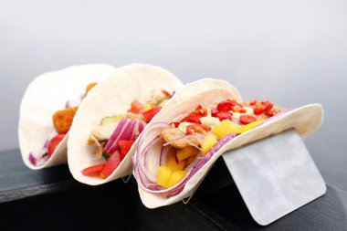 Lezzetli balık tacos