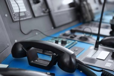 Kaptan'ın bridge uygulamasında telefon 