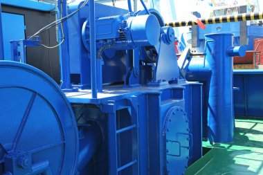 Büyük gemi çapa ırgat